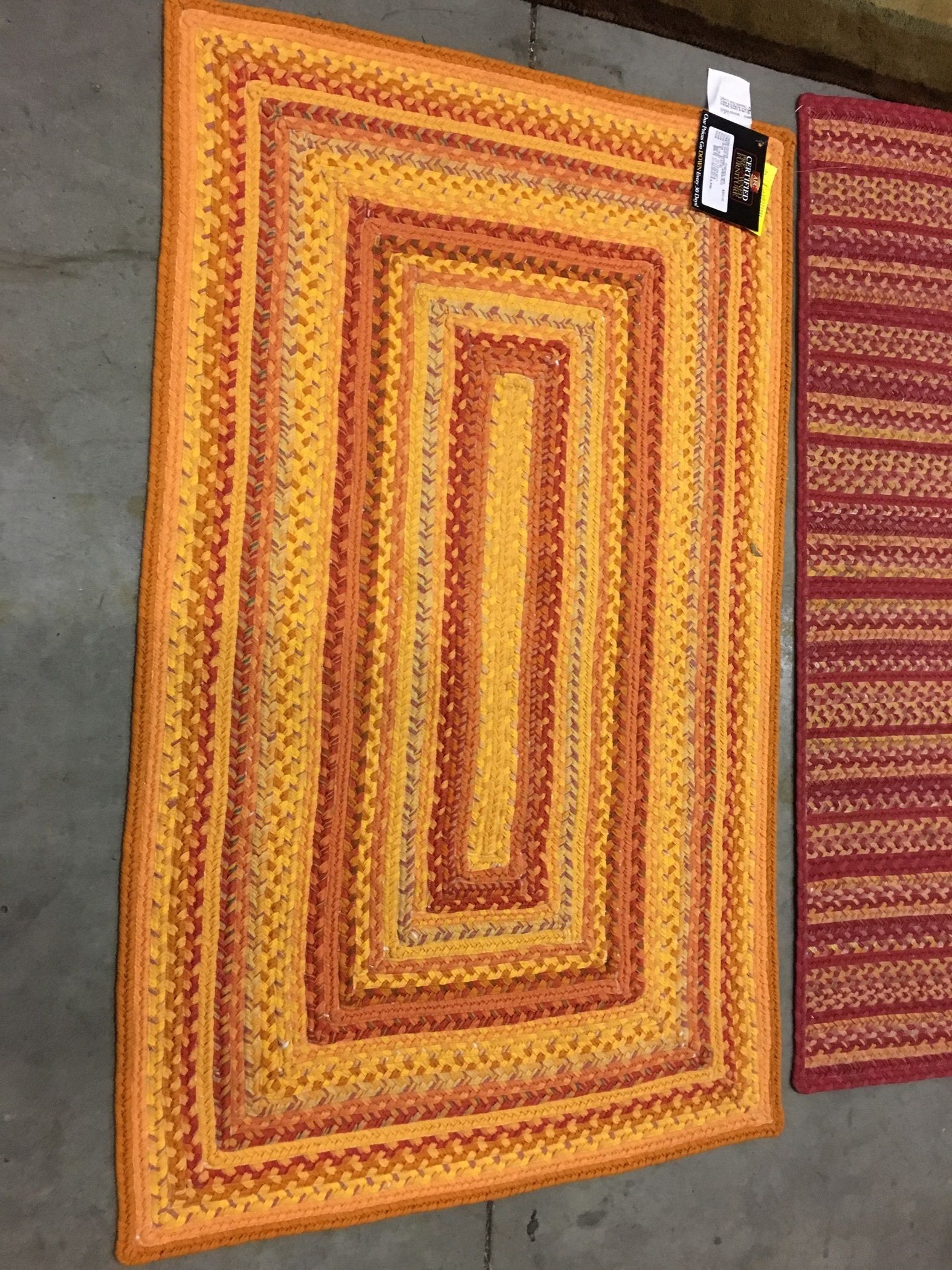 CRATE AND BARREL AREA RUG Allegheny Furniture Consignment