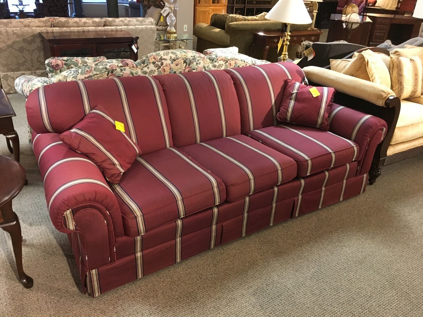 HICKORY CHAIR SOFA Allegheny Furniture Consignment