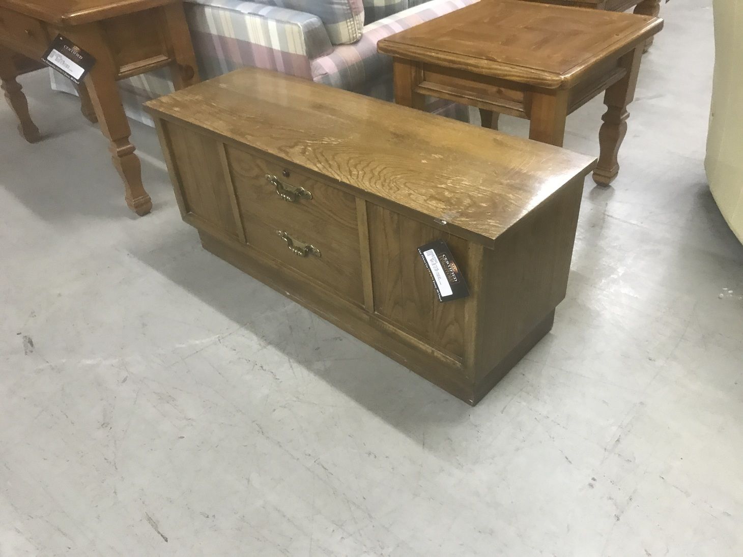 CEDAR CHEST Allegheny Furniture Consignment
