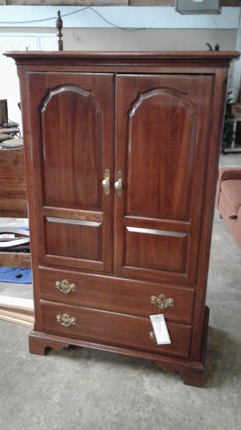 KNOB CREEKARMOIRE Delmarva Furniture Consignment