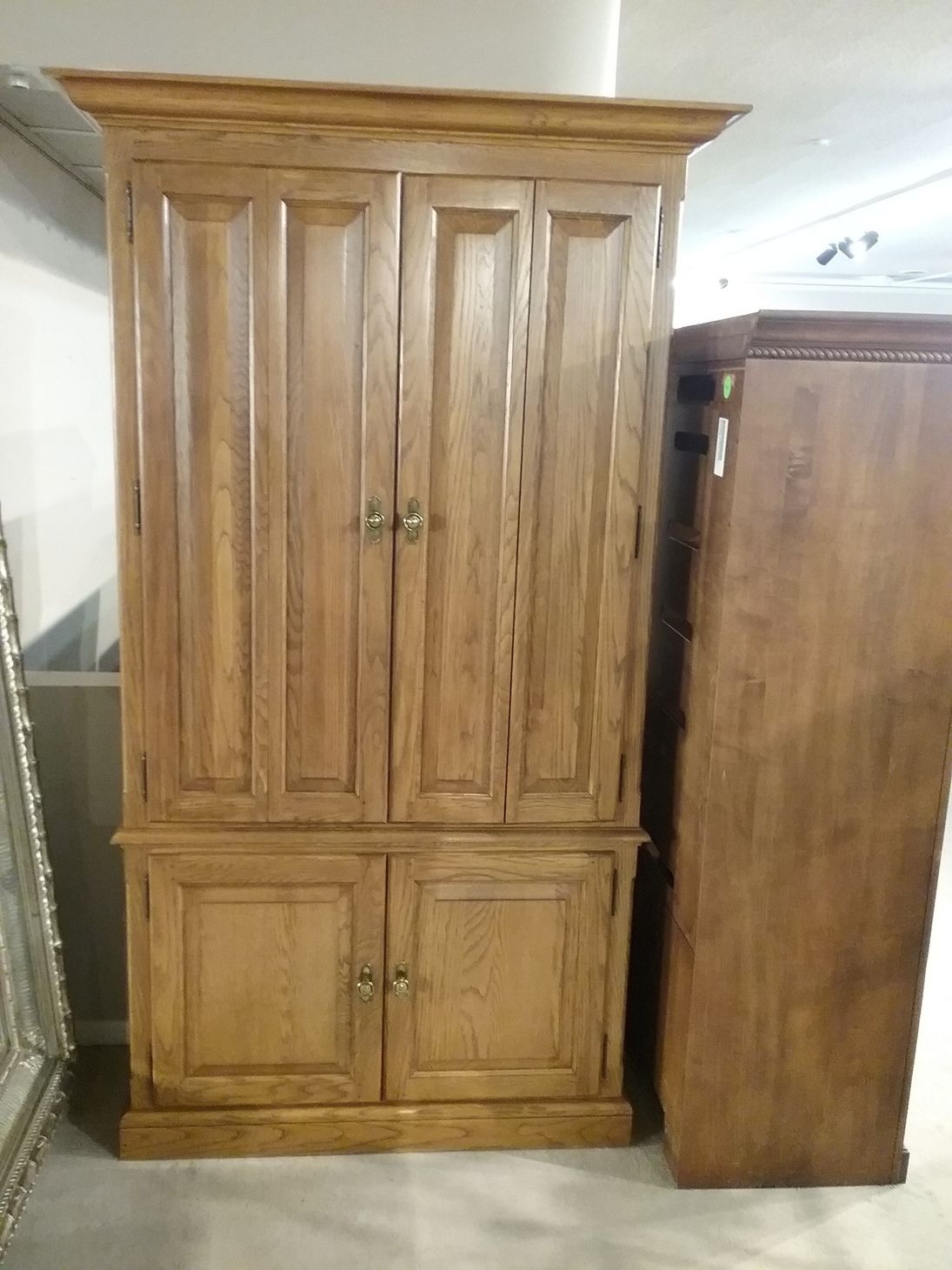 RED OAK BOOKCASE Delmarva Furniture Consignment