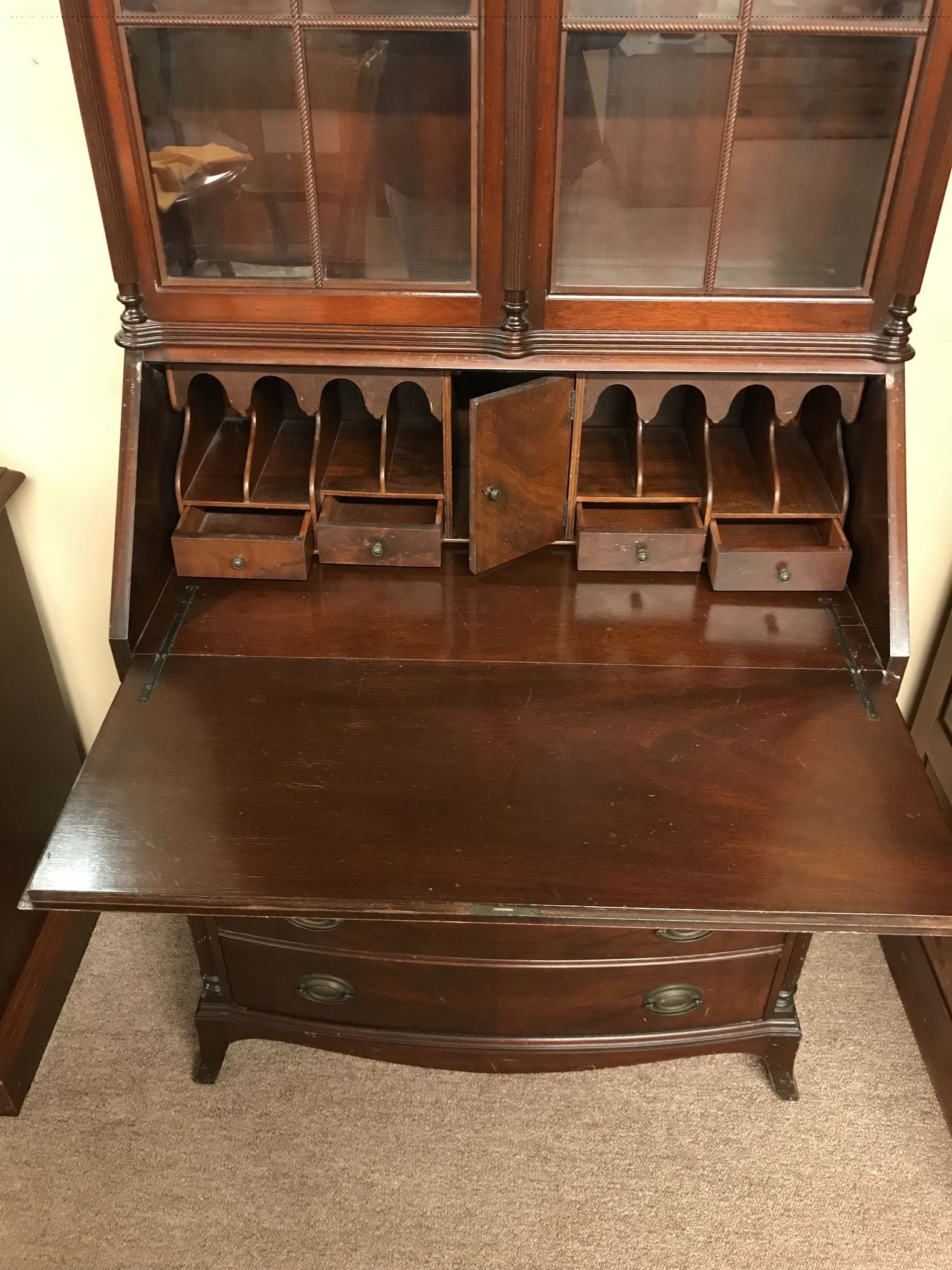 SECRETARY DESK W/HUTCH Delmarva Furniture Consignment