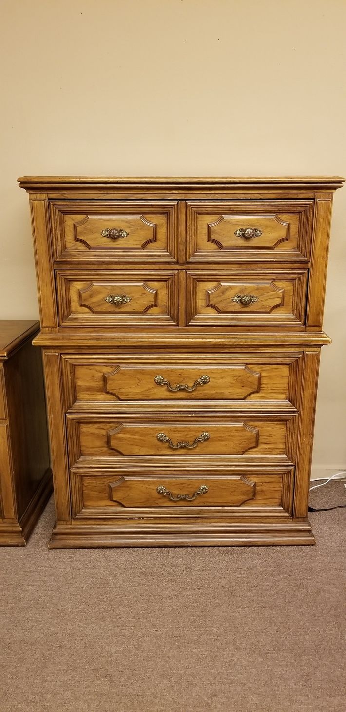 THOMASVILLE BEDROOM SET | Delmarva Furniture Consignment