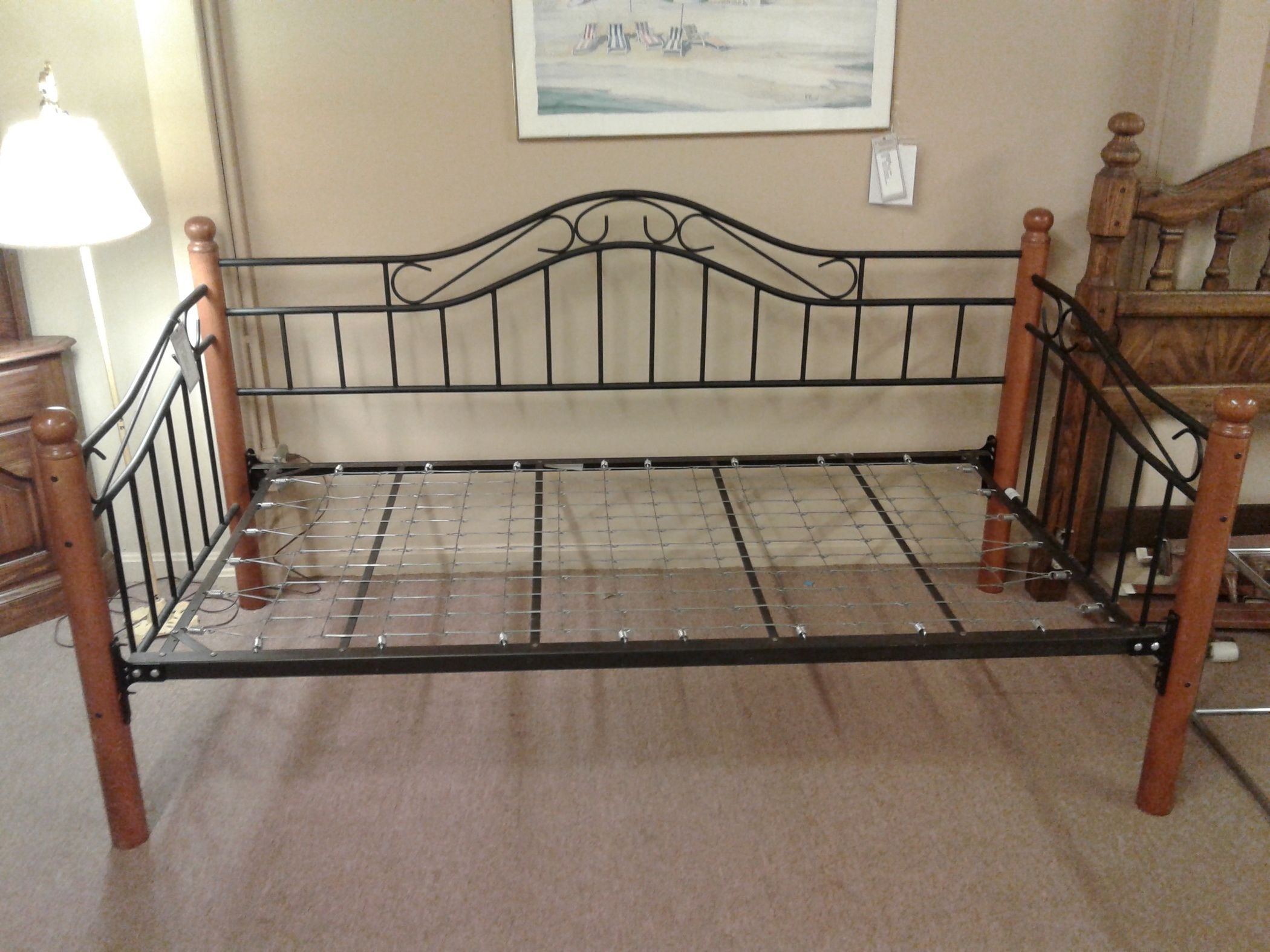 WROUGHT IRON/WOOD DAY BED Delmarva Furniture Consignment