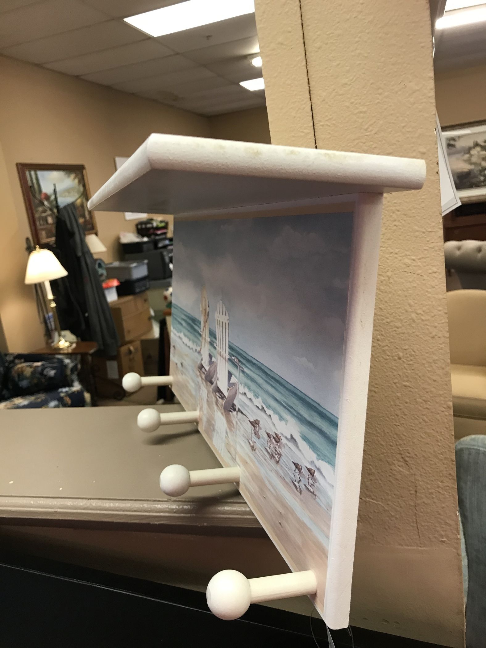 BEACH SHELF Delmarva Furniture Consignment