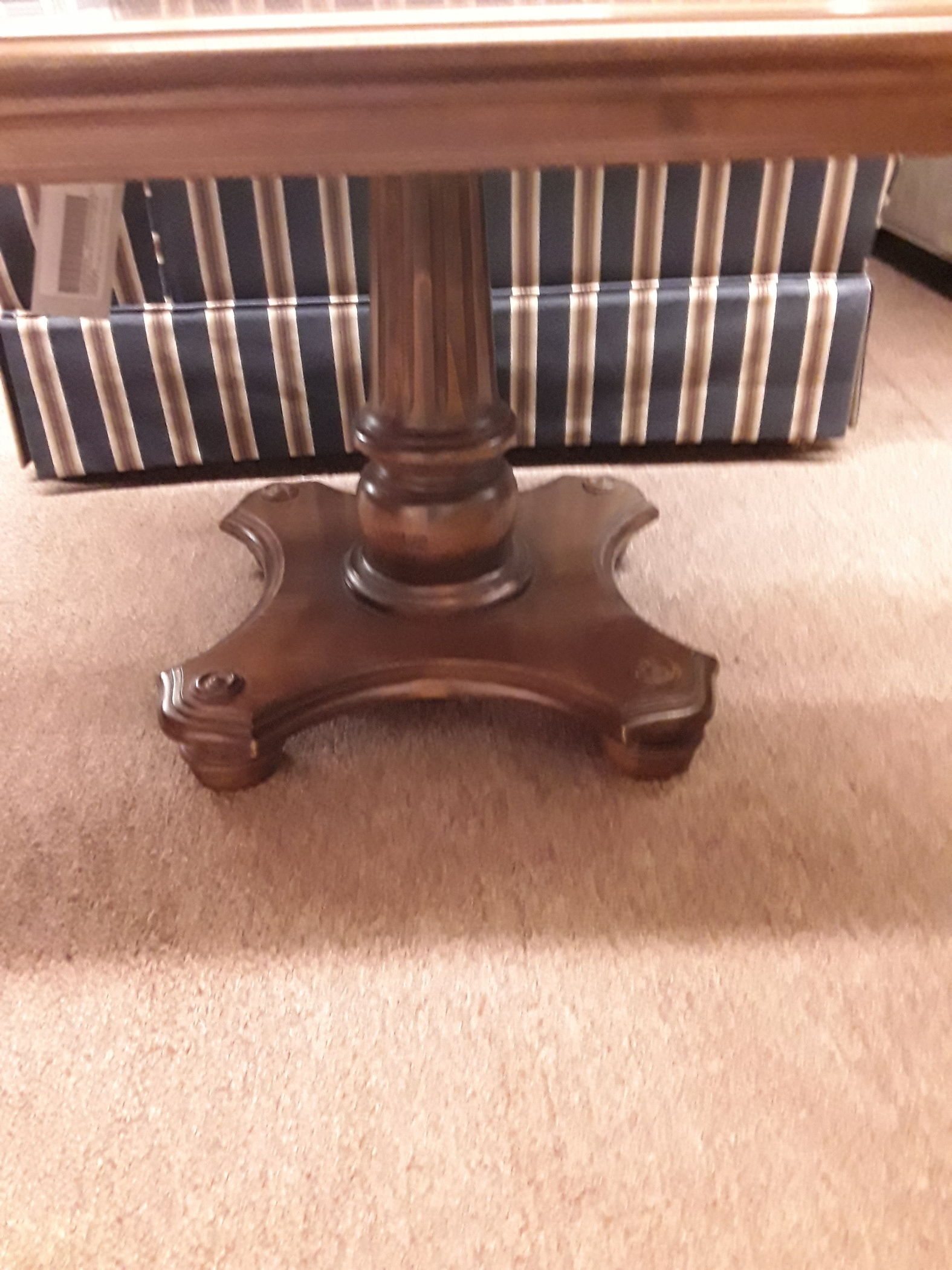 PAIR OF ETHAN ALLEN END TABLES | Delmarva Furniture Consignment