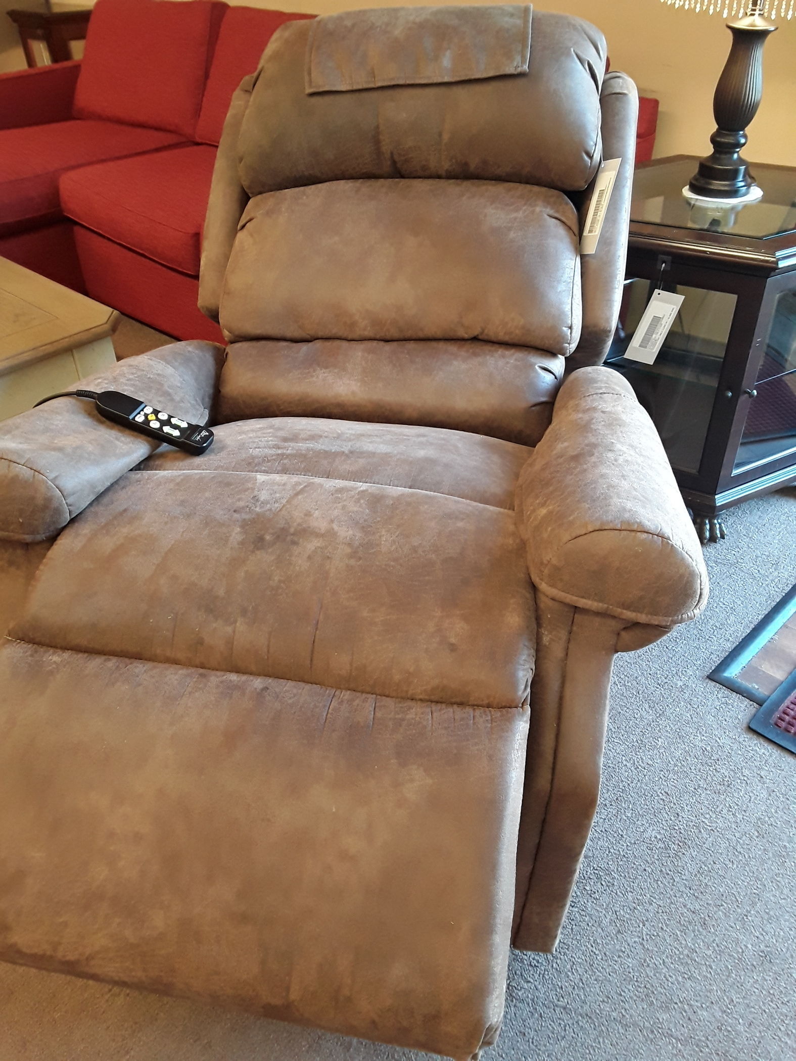 RECLINING LIFT CHAIR Delmarva Furniture Consignment