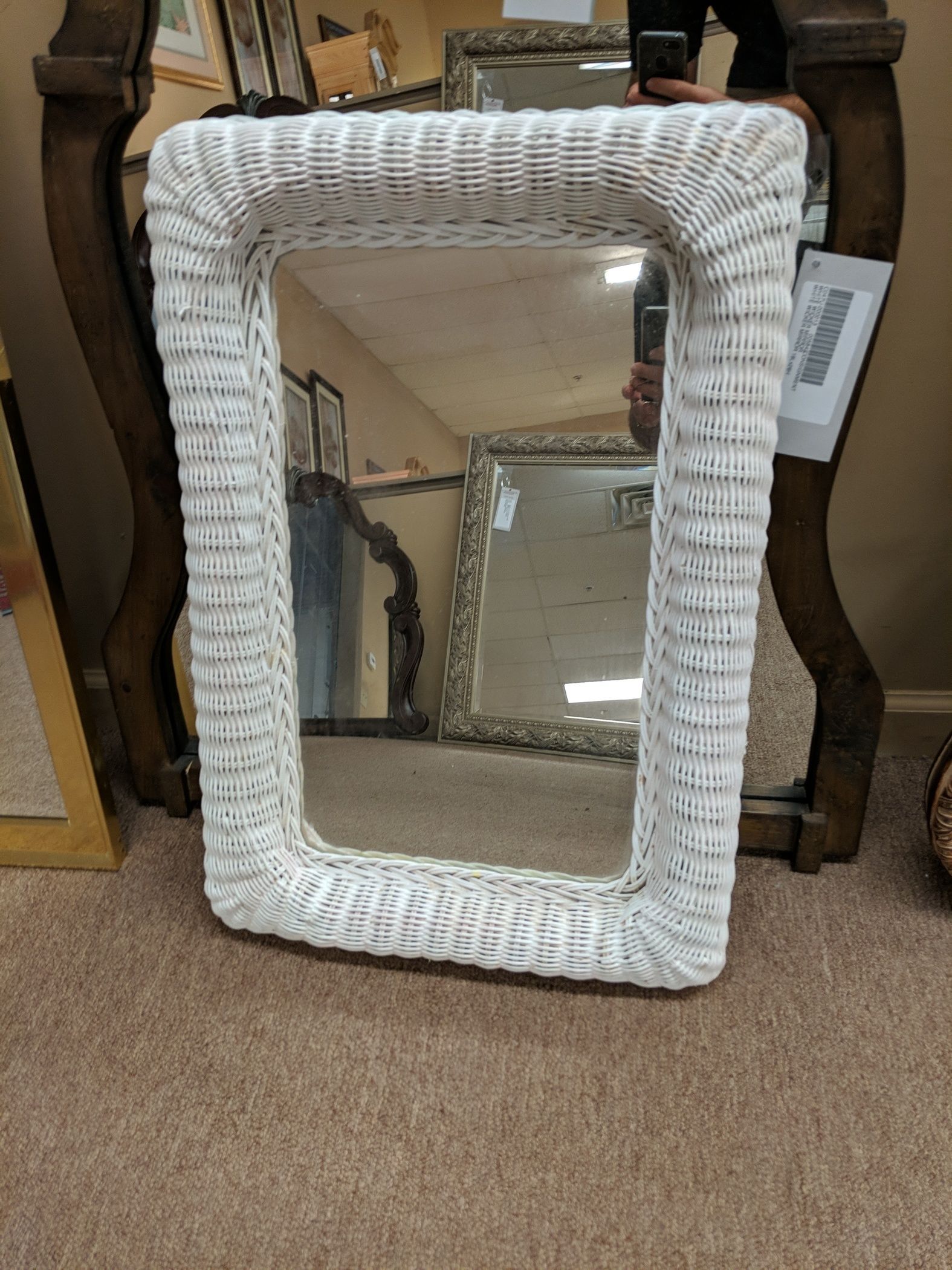 WHITE WICKER MIRROR Delmarva Furniture Consignment