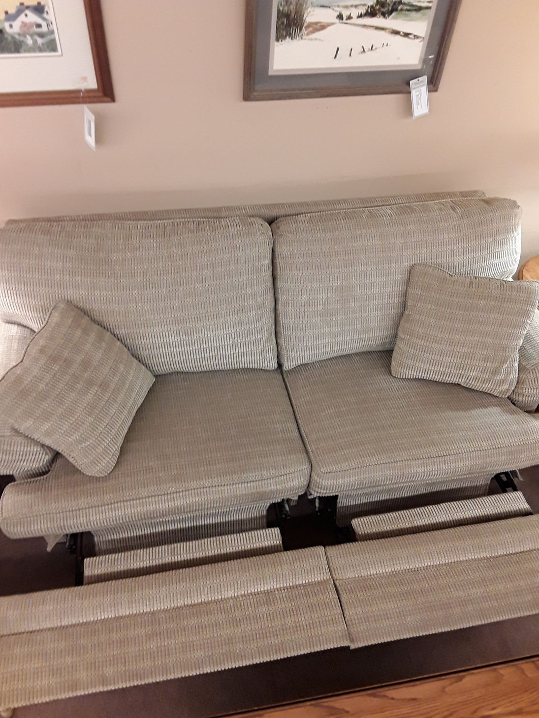 MOTIONCRAFT RECLINER LOVESEAT Delmarva Furniture Consignment