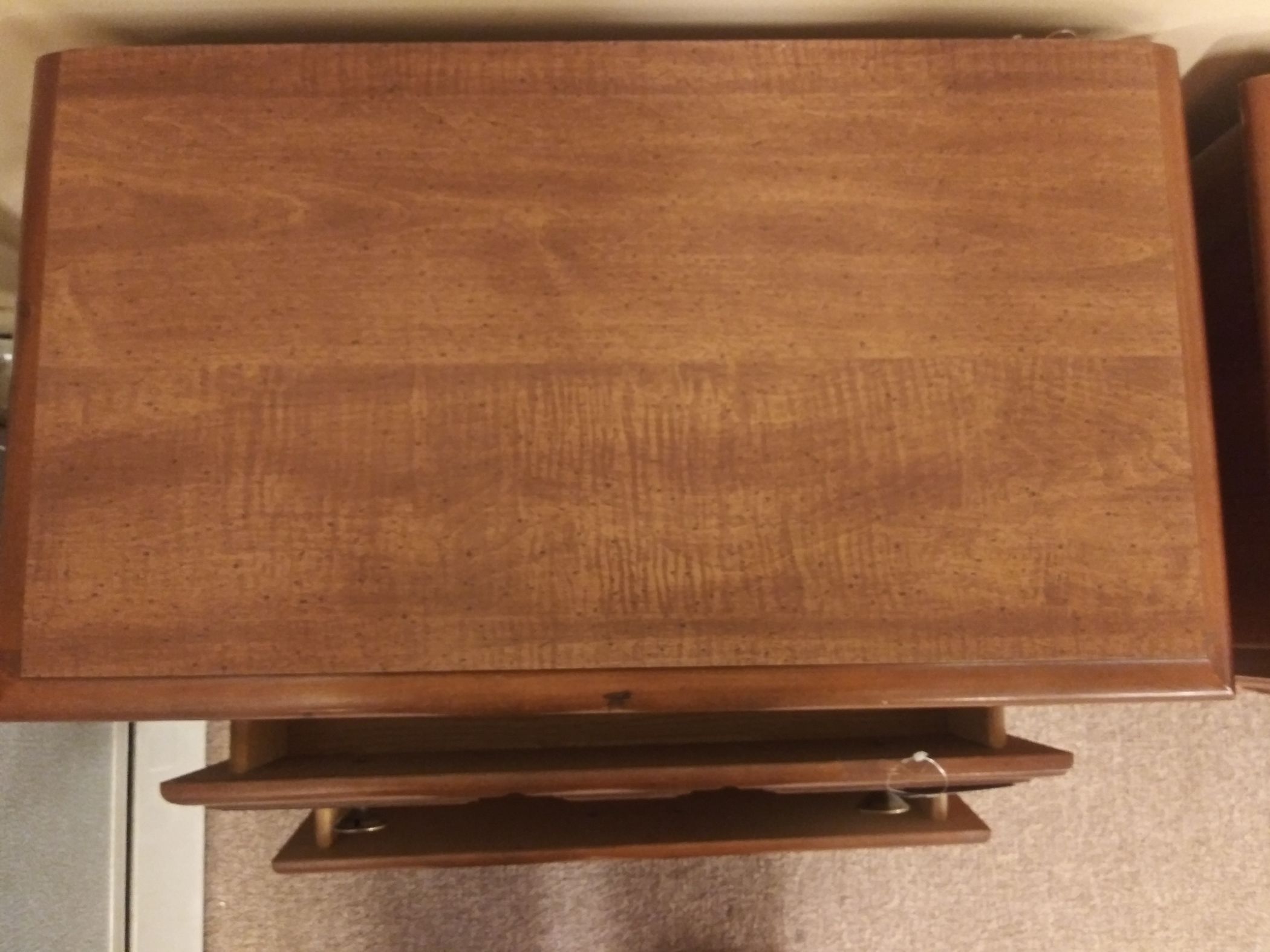 PAIR MAPLE FINISH NIGHTSTANDS Delmarva Furniture Consignment