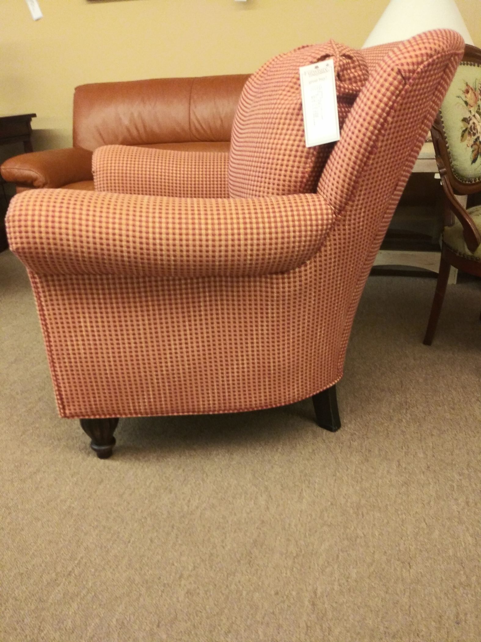 FAIRFIELD UPHOLSTERED CHAIR Delmarva Furniture Consignment