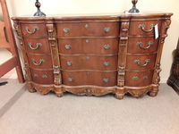 PULASKI KING BEDROOM SET | Delmarva Furniture Consignment
