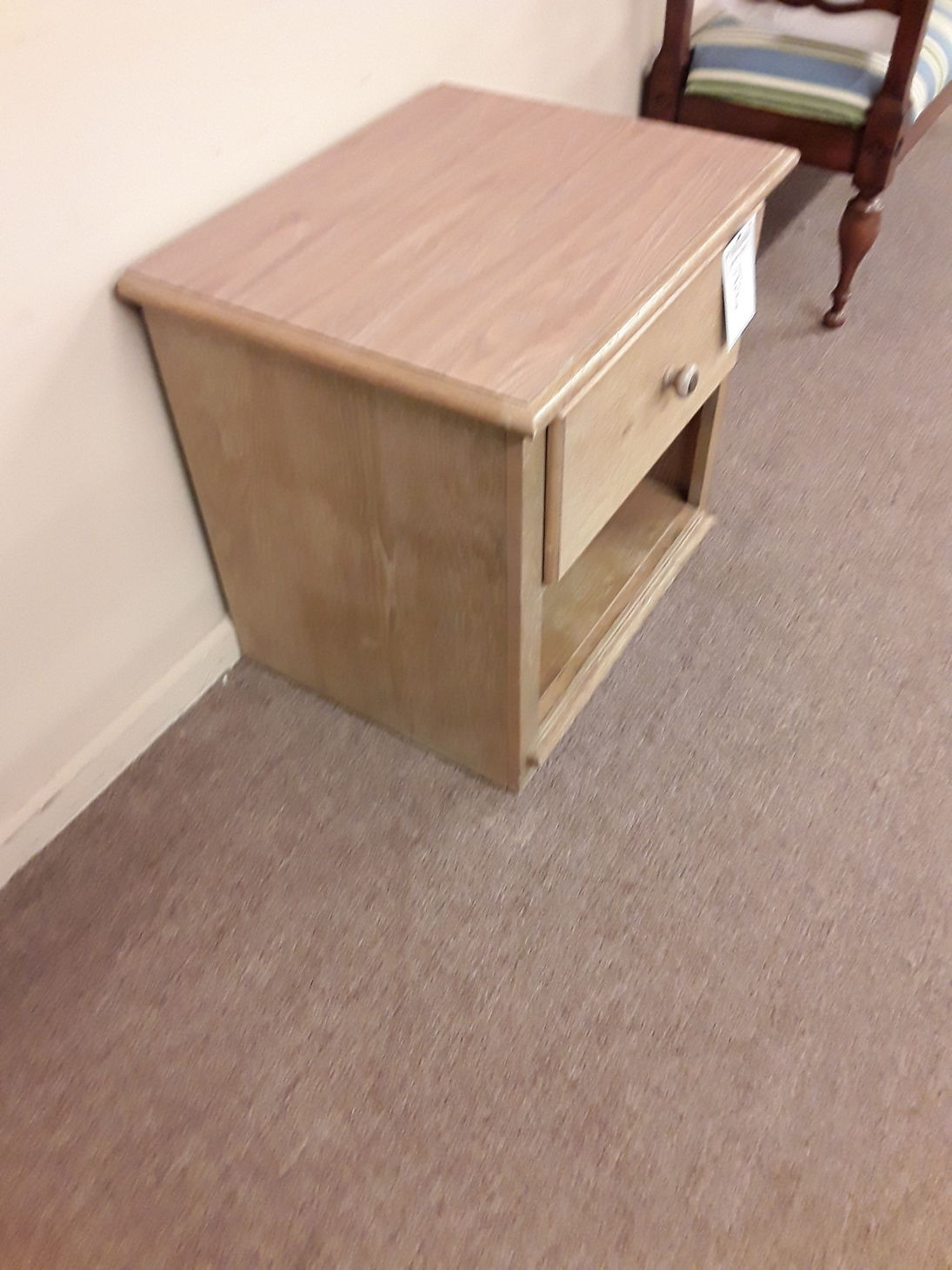 oak night stands bedroom