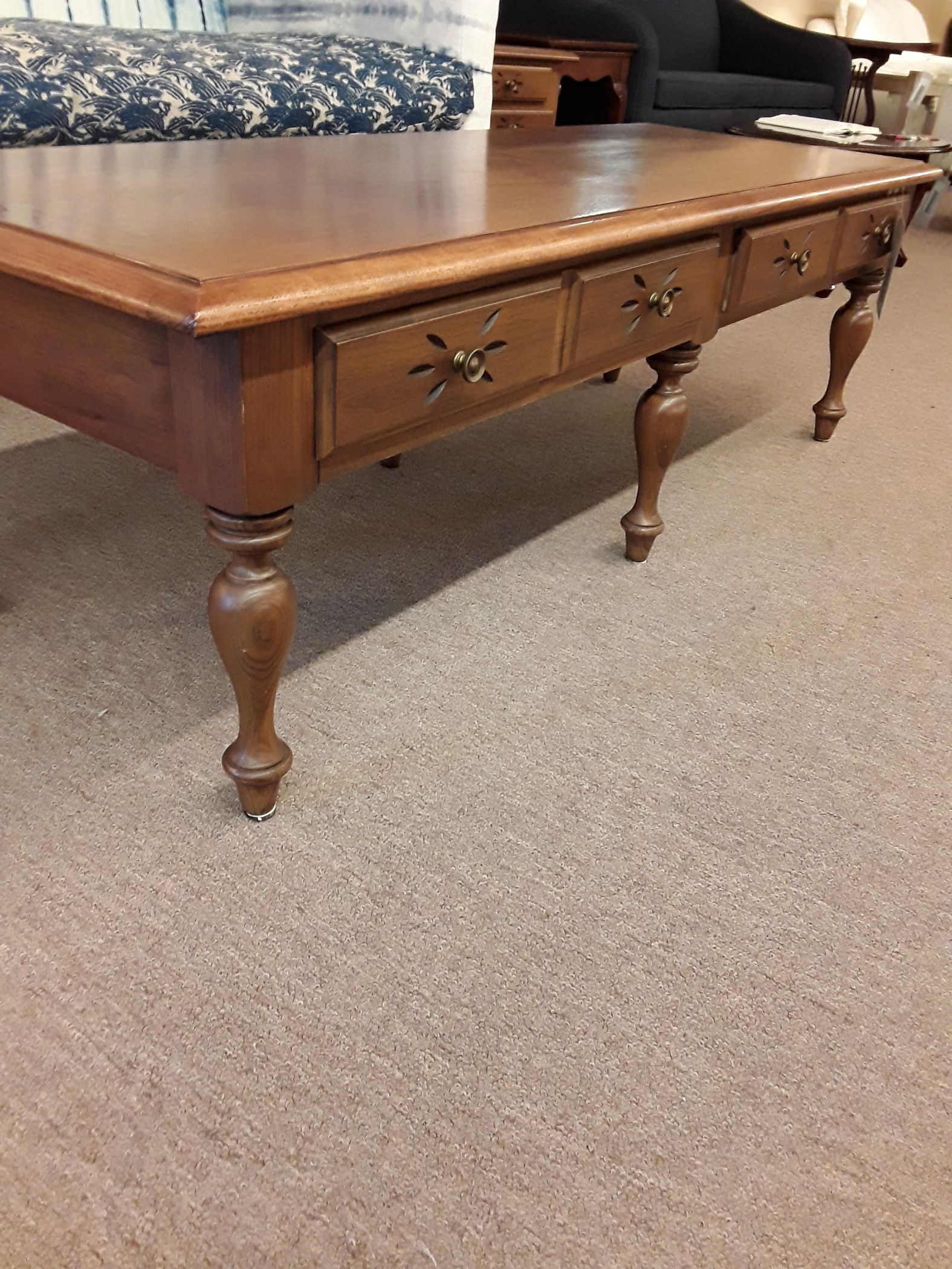 PECAN THOMASVILLE TABLE SET Delmarva Furniture Consignment