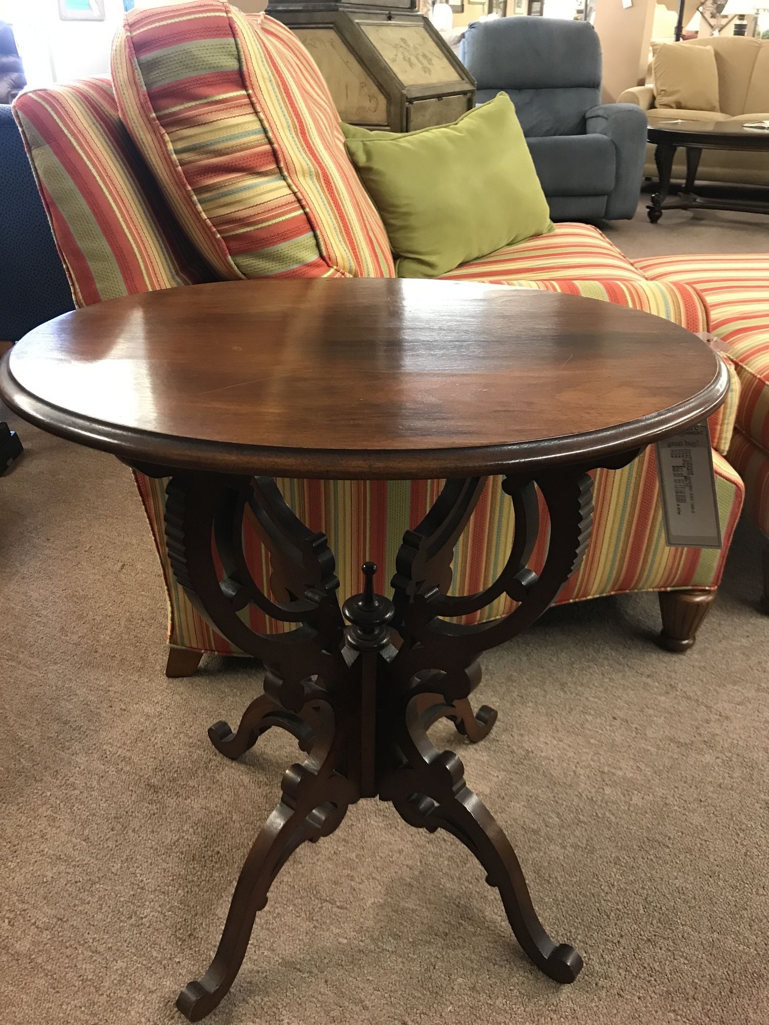 OVAL ORNATE CHERRY END TABLE Delmarva Furniture Consignment