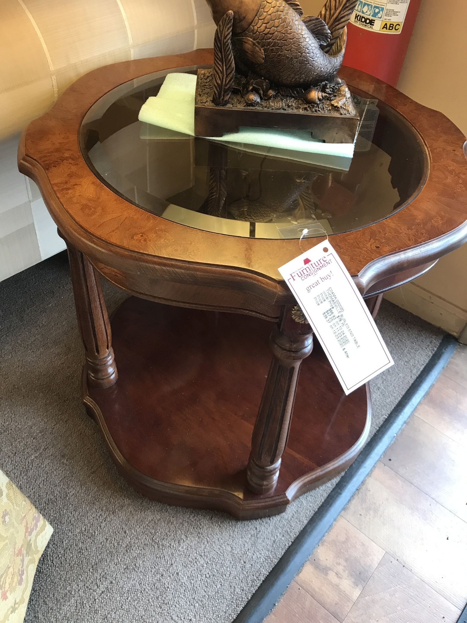 THOMASVILLE BURLED END TABLE Delmarva Furniture Consignment