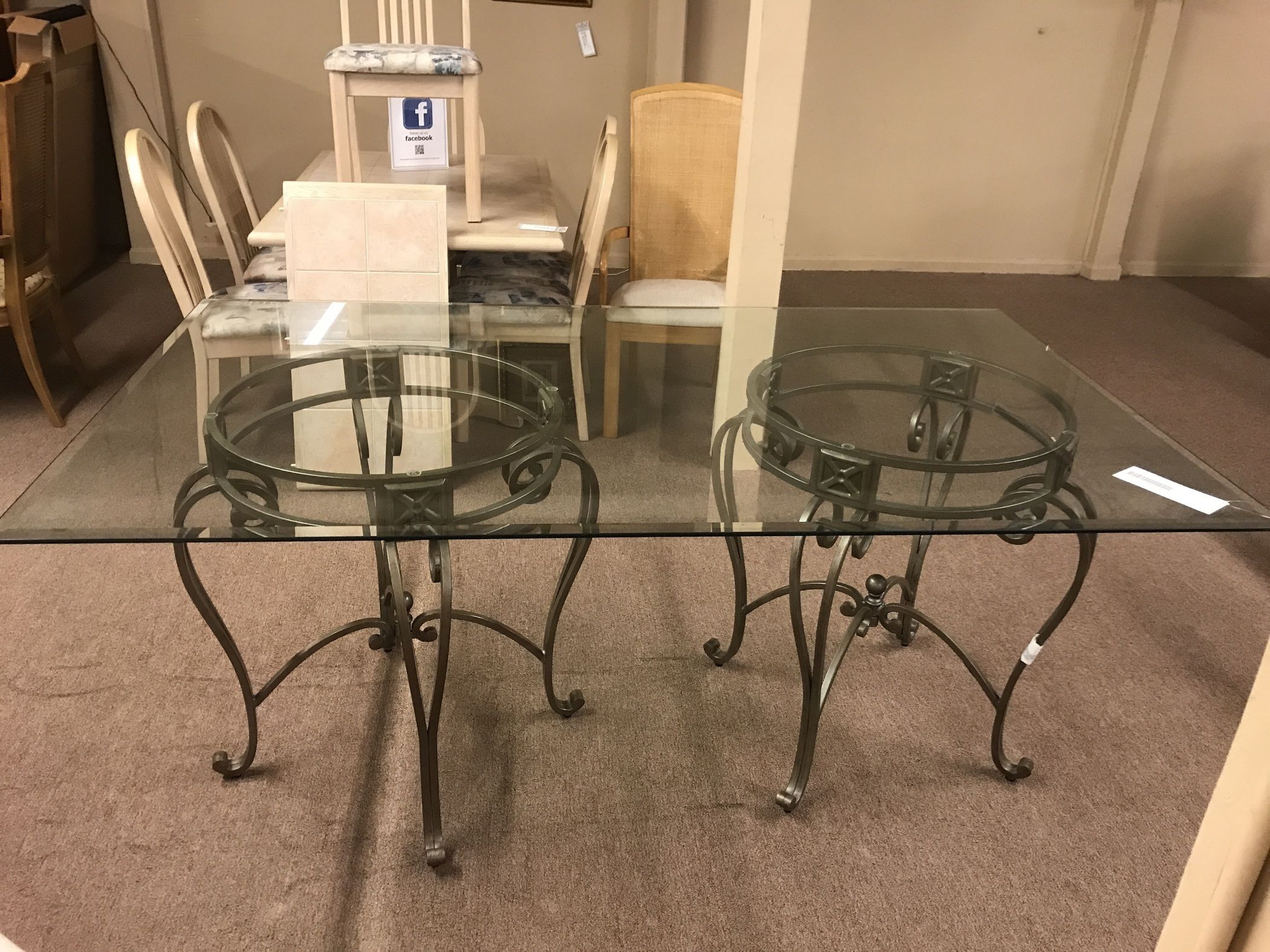 THOMASVILLE GLASS DINING TABLE Delmarva Furniture Consignment
