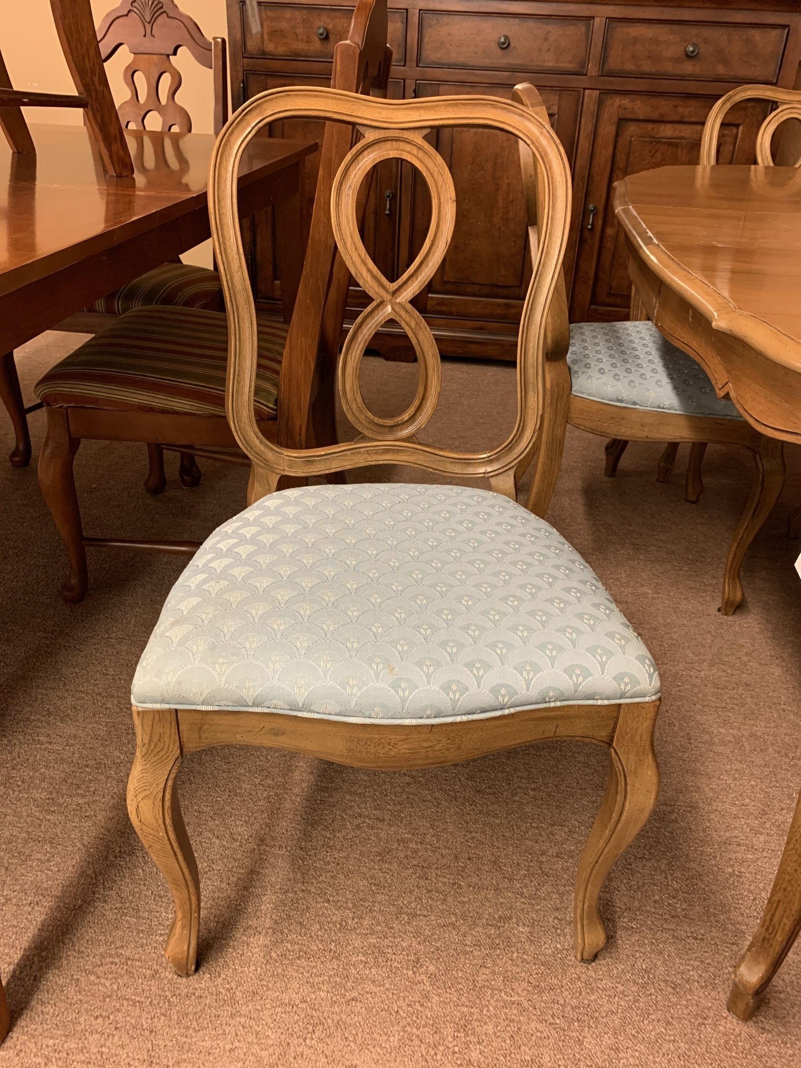 THOMASVILLE 10PC PECAN DINING Delmarva Furniture Consignment