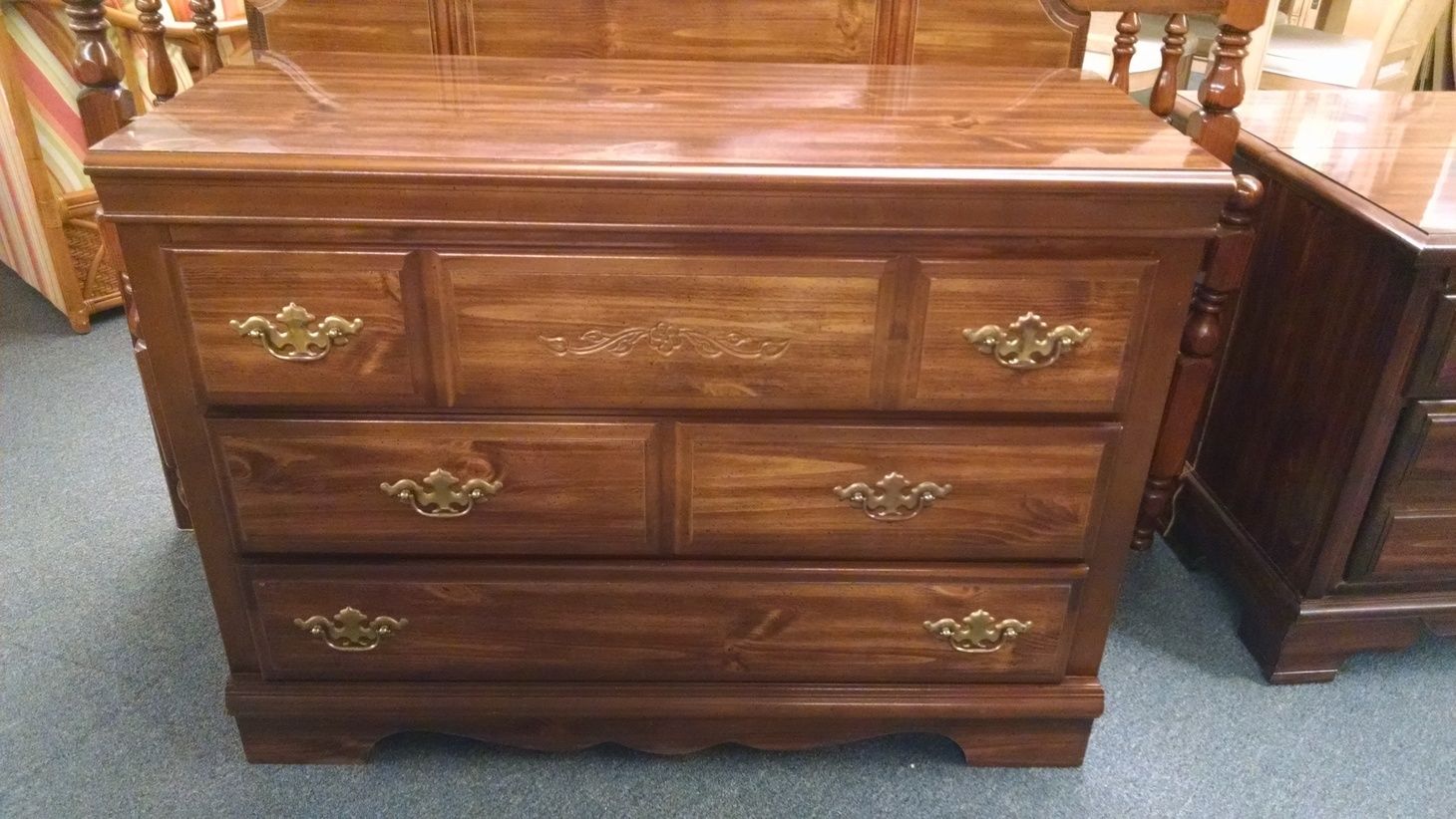 BASSETT 3 DRAWER DRESSER Delmarva Furniture Consignment